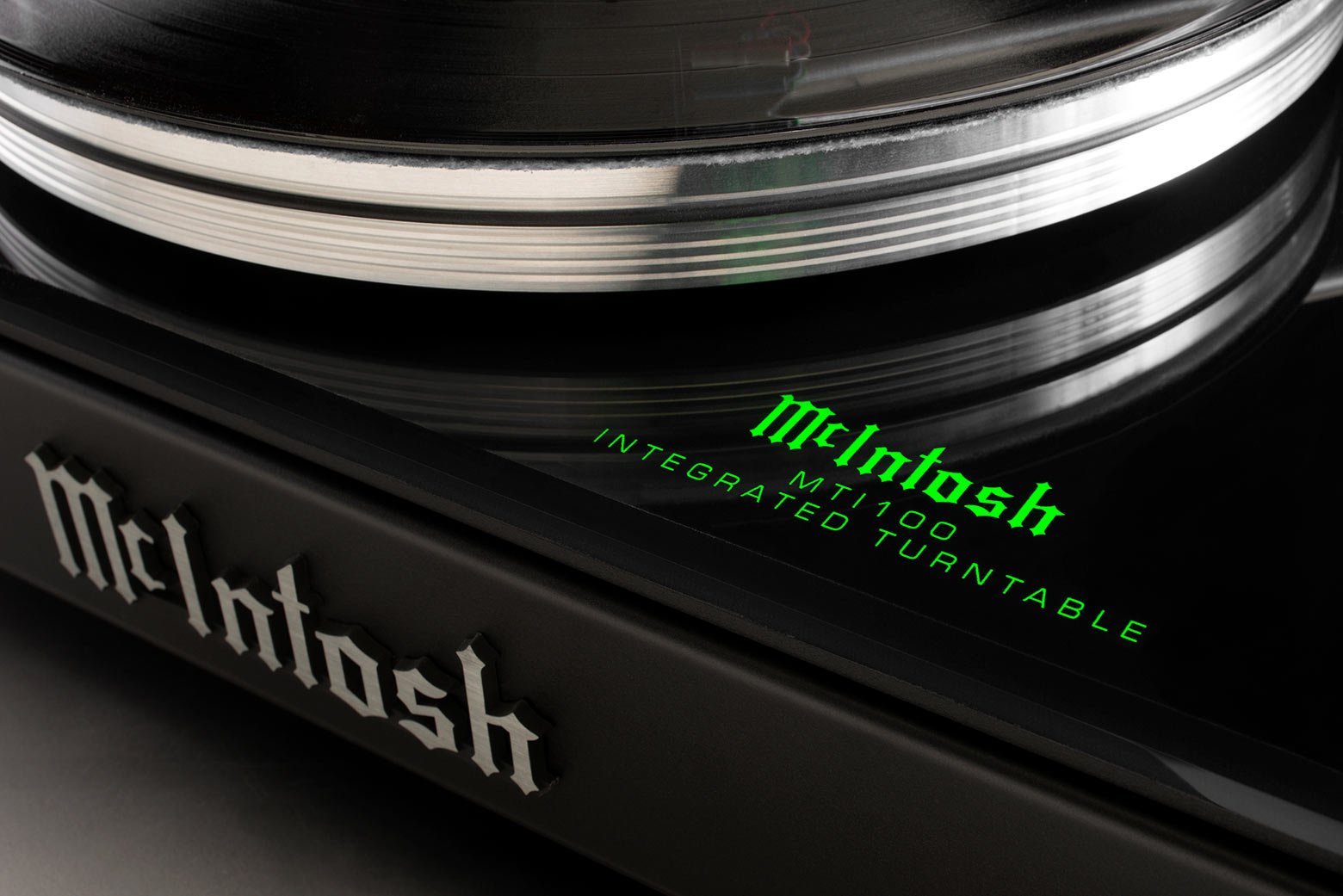 MCINTOSH - MTI100 Integrated Turntable